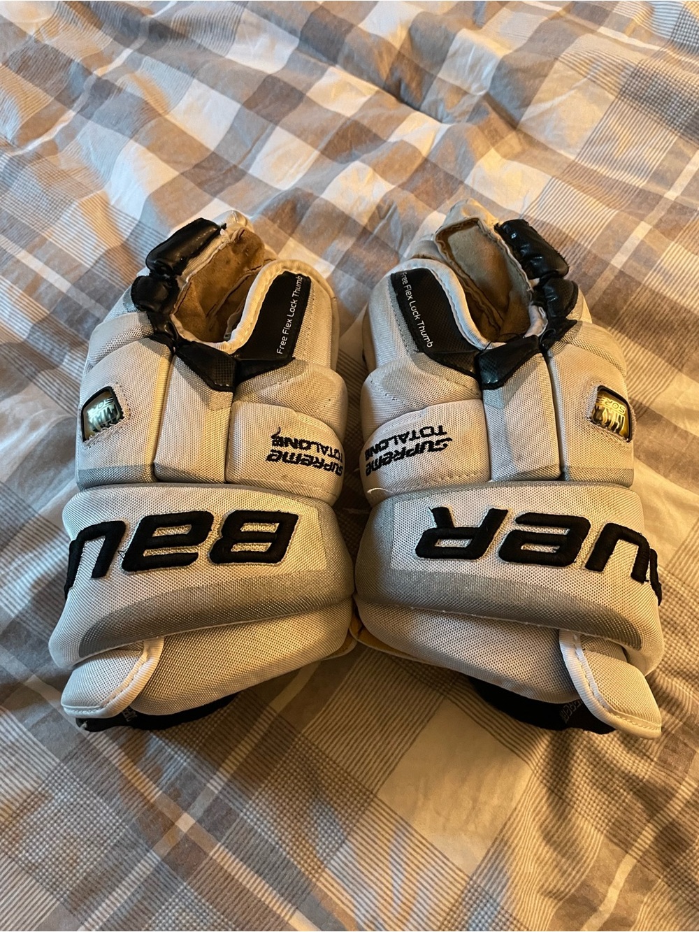 Bauer White and Black Hockey Gloves for Home Play